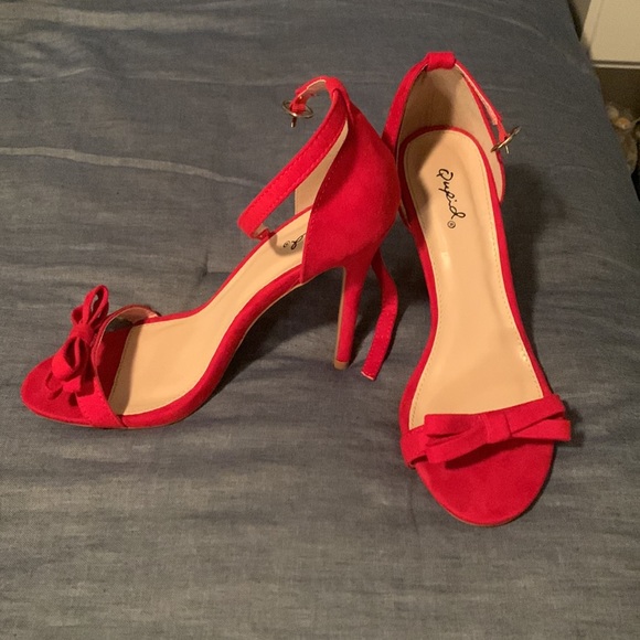 Heels, size 8, red, open toe - Picture 2 of 2